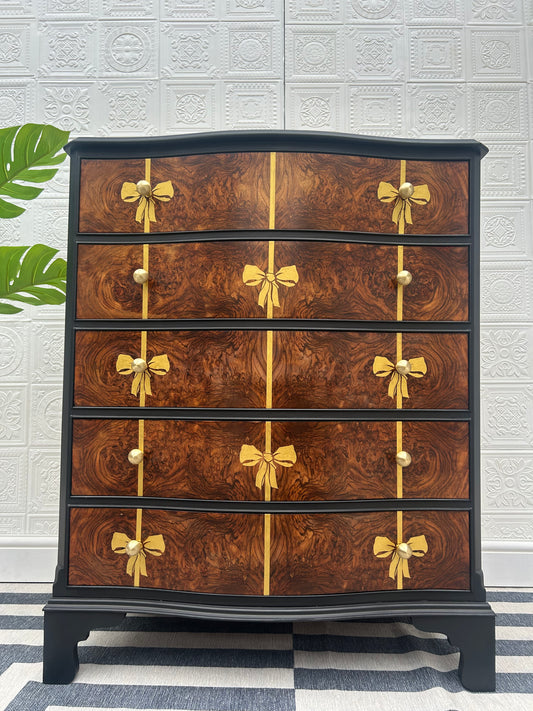 Front View, Serpetine Wood Grain