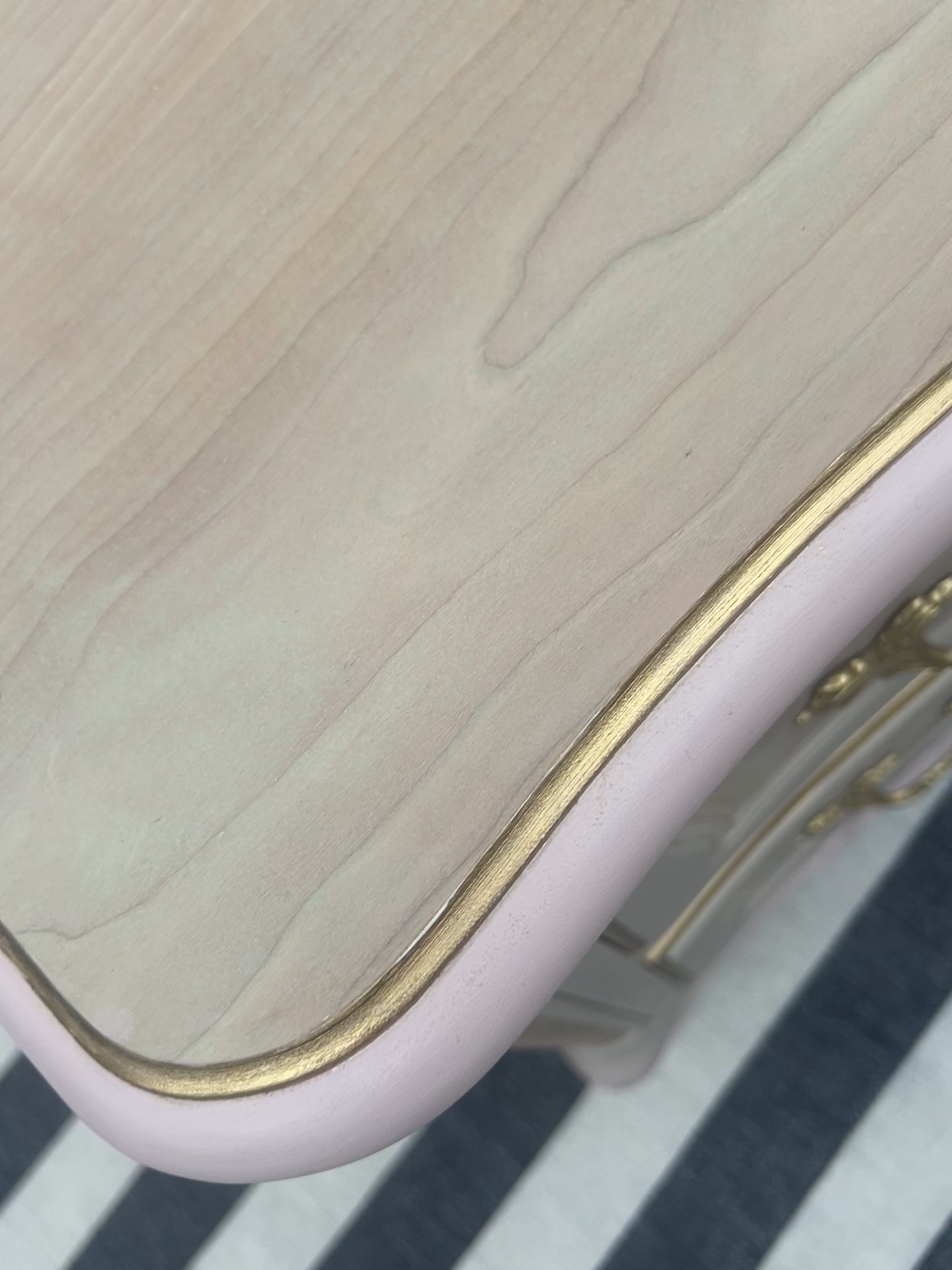 Beautiful Natural Grain exposed