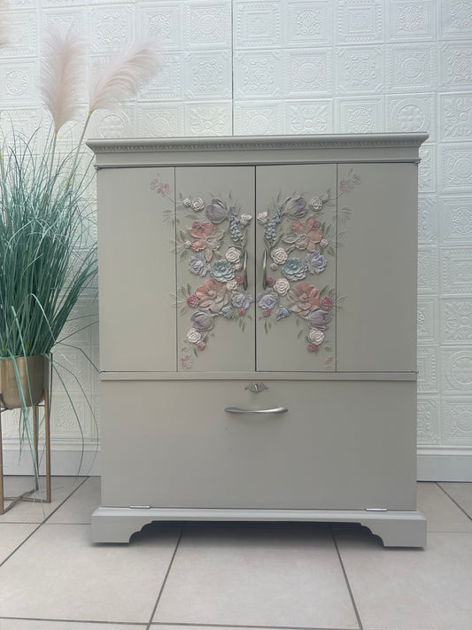 x Charlotte Arnold Commission x