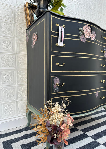 The Amore Emotivo Dresser