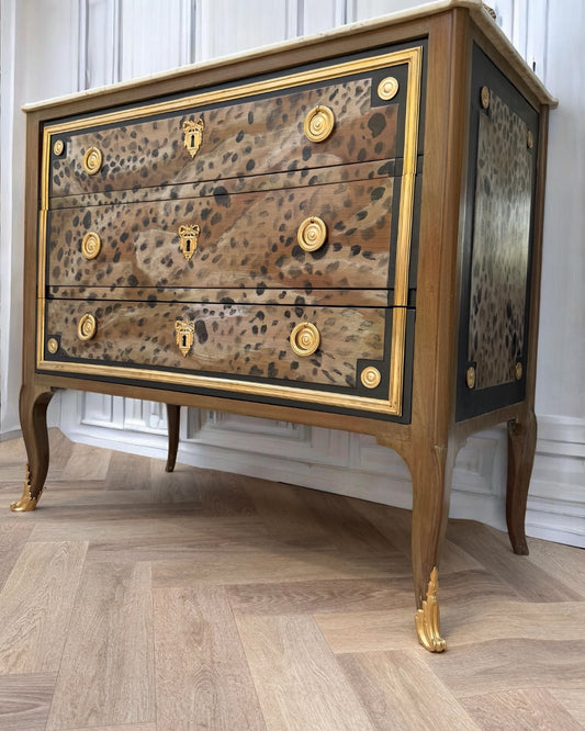 woodgrain Leopard Print chest of draws