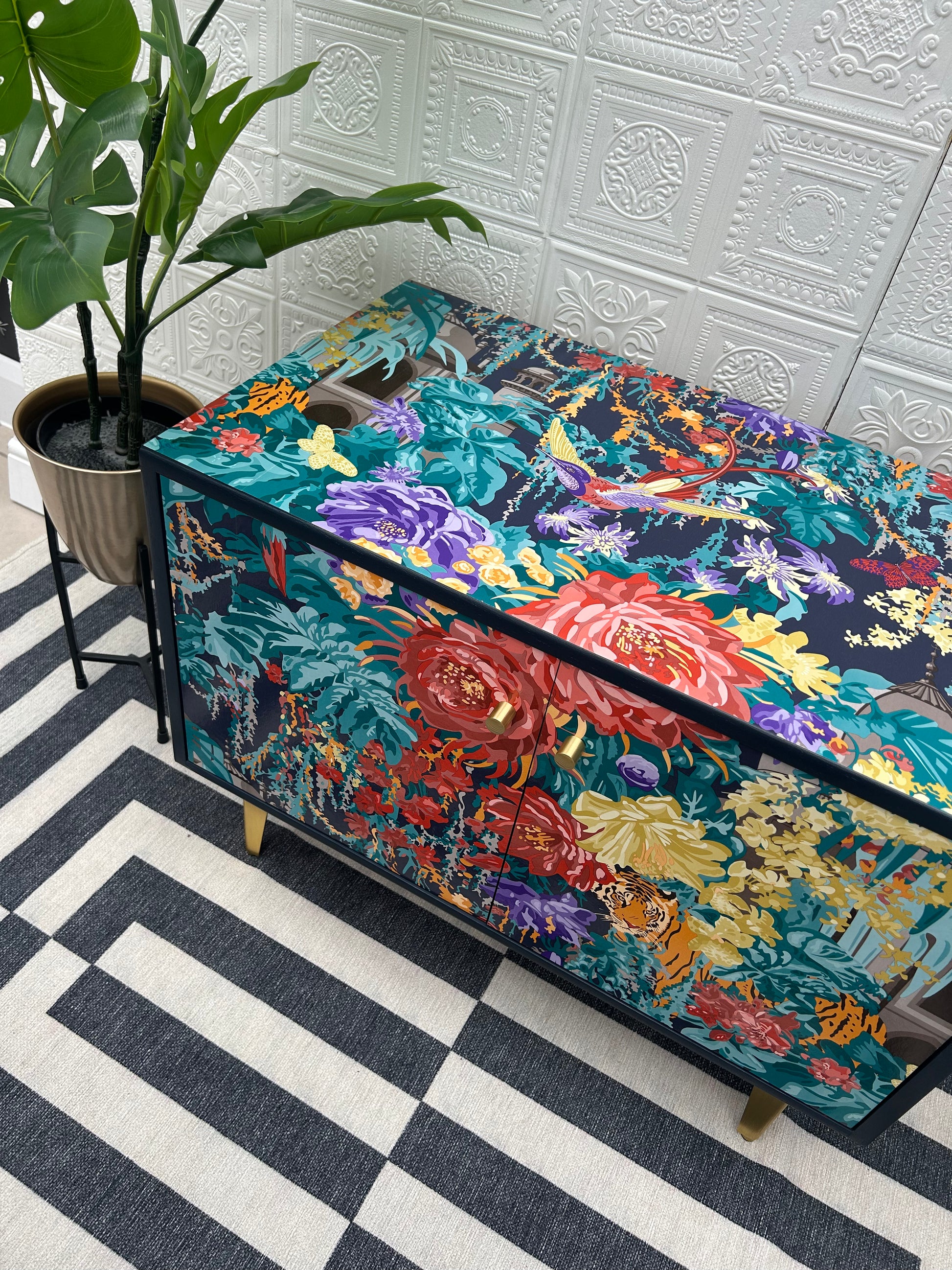 Vibrant Print